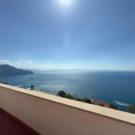 Horizon - Sky & Sea Terrace Apartman *